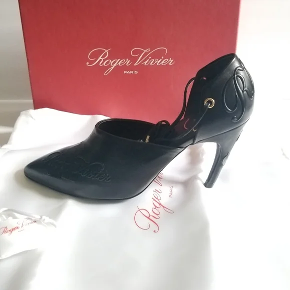 Roger Vivier Logomania Leather Pointed Toe Lace Up Heel Pumps Size 38.5 - Picture 7 of 12